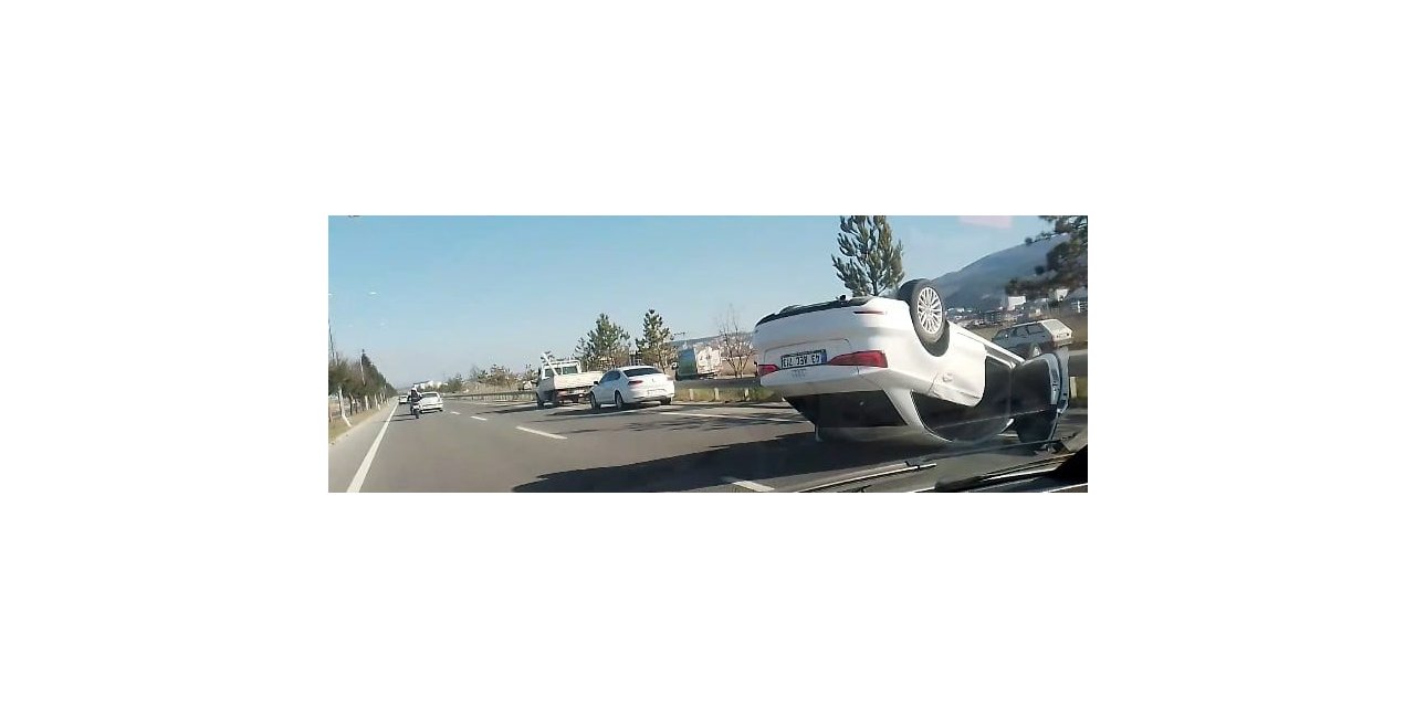 Otomobil takla atarak ters döndü: 2 yaralı