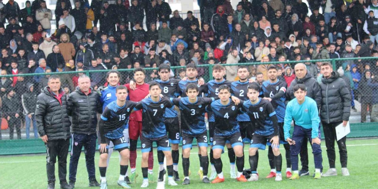 Kayseri Atletikspor Play-Off vizesi aldı