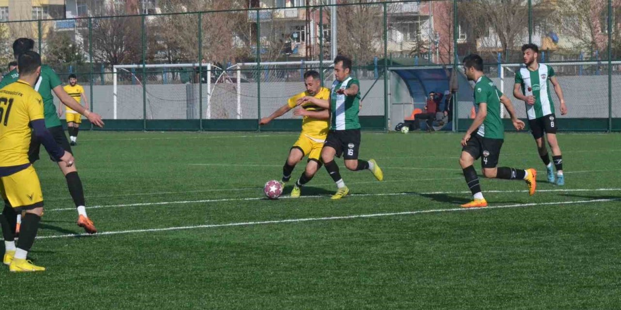Kayseri Süper Amatör Küme: Kayserigücü: 2 - Yahyalıspor: 3