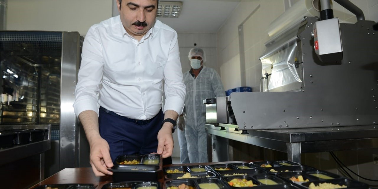 Yıldırım’da gönüller de bir sofralar da