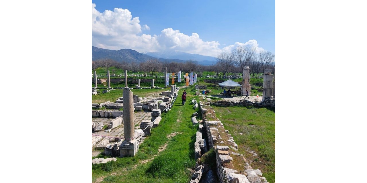 Aydın’da öğrenciler tarih ile iç içe yarıştı