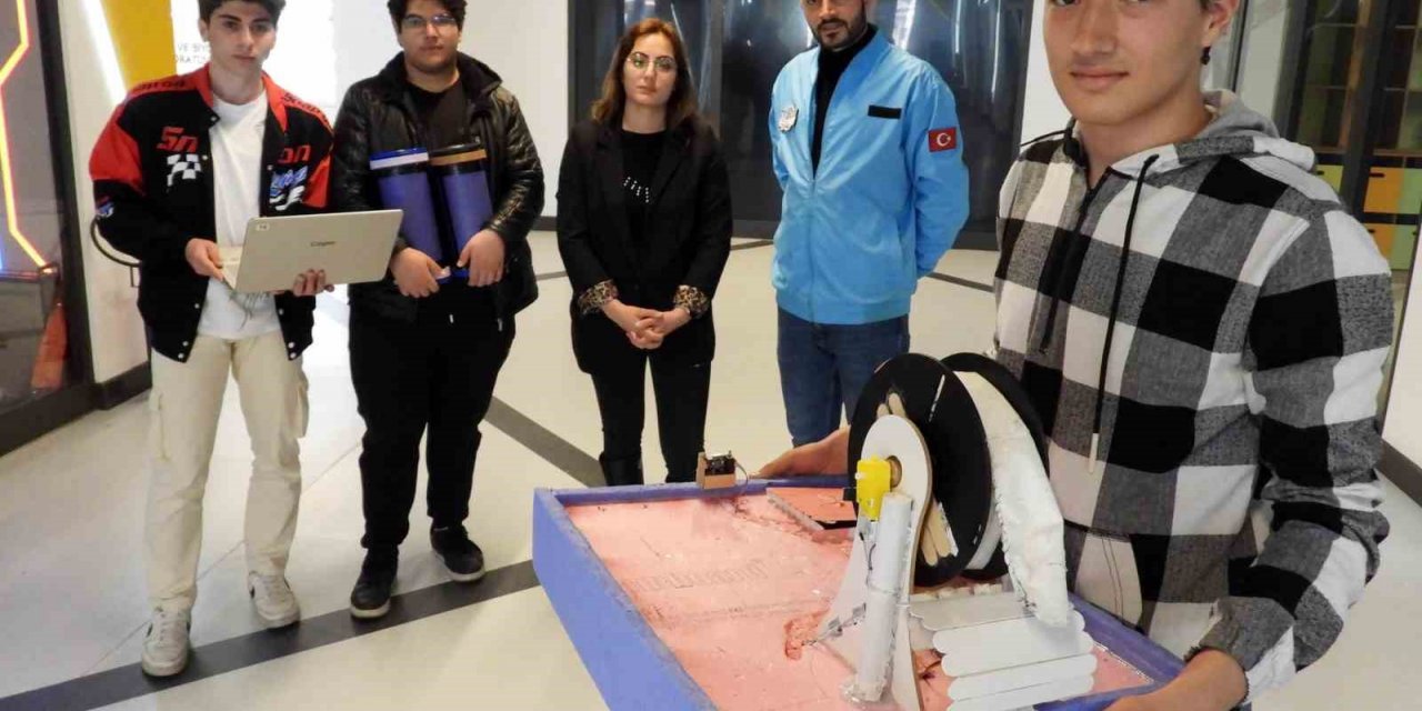 Kepezli liseliler bilim yarışması finalinde