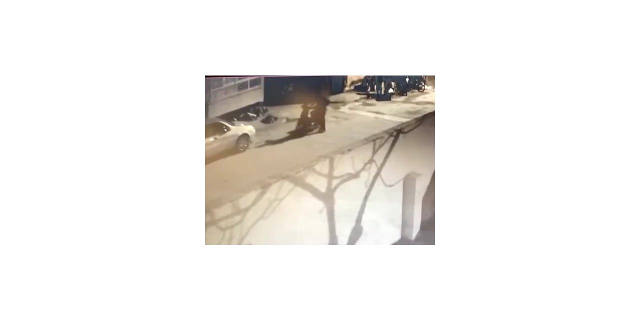 Park halindeki motosiklet çalındı