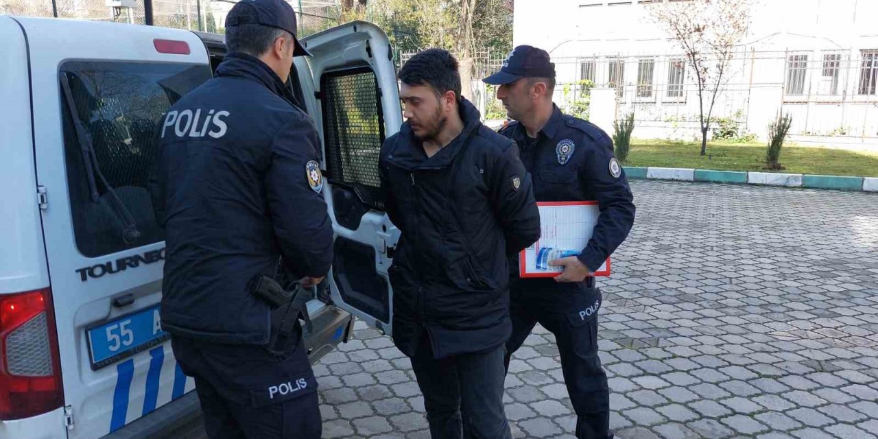 Motosikletli narkotik polisinin şehit olmasıyla ilgili gözaltına alınan çekici sürücüsü adliyeye sevk edildi