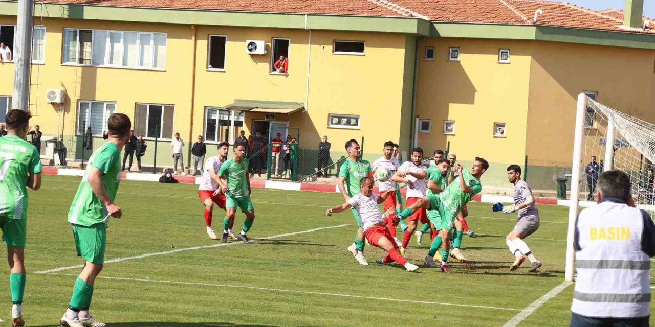 Döşemealtı, galibiyetle başladı