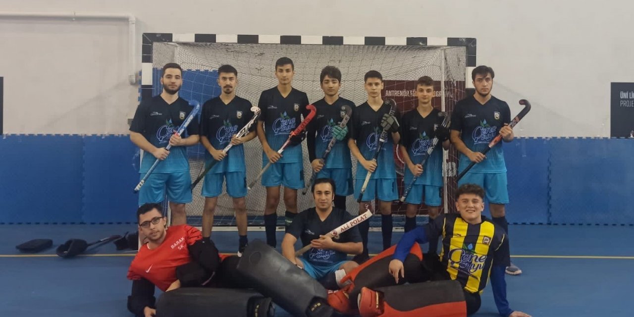 Derincespor Çim Hokeyi Takımından ulusal başarı