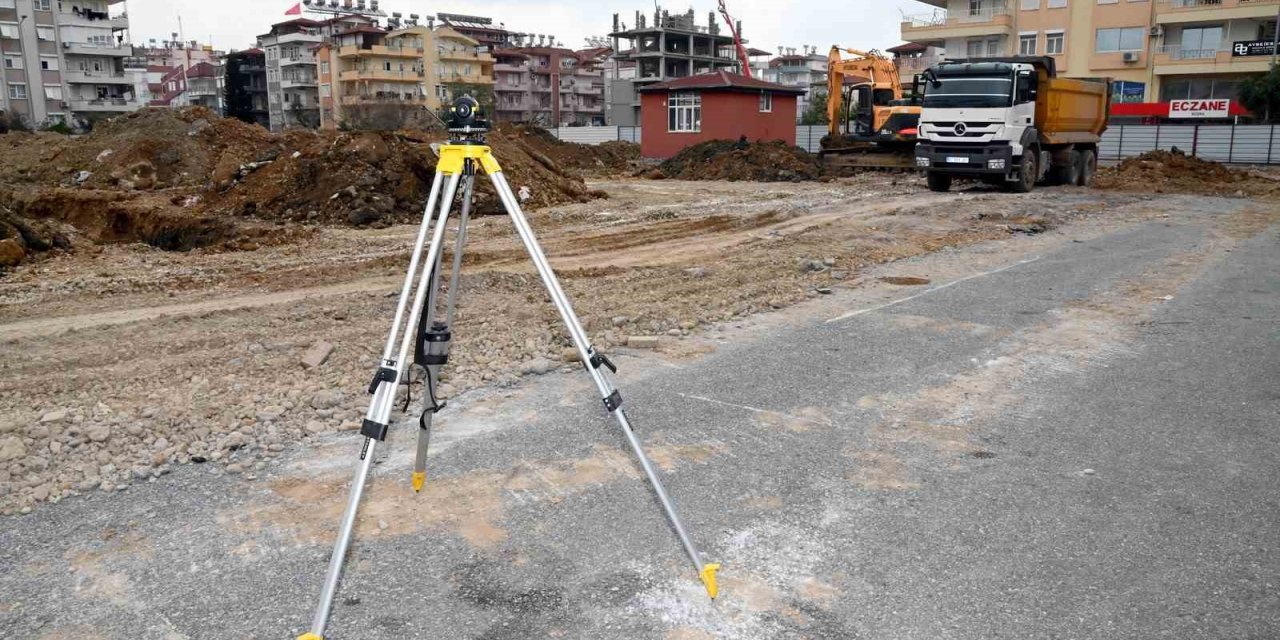 Manavgat Belediyesi’nden Cumartesi Pazarı’na modern yenileme