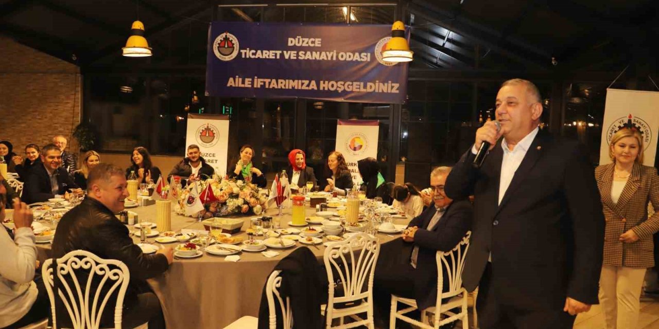 Düzce TSO ailesi iftarında buluştu