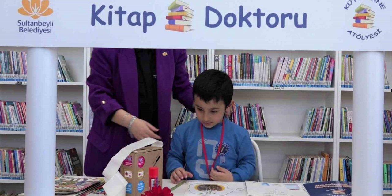 Çocuklar Sultanbeyli’de depremzede kardeşleri için kitap yazdı