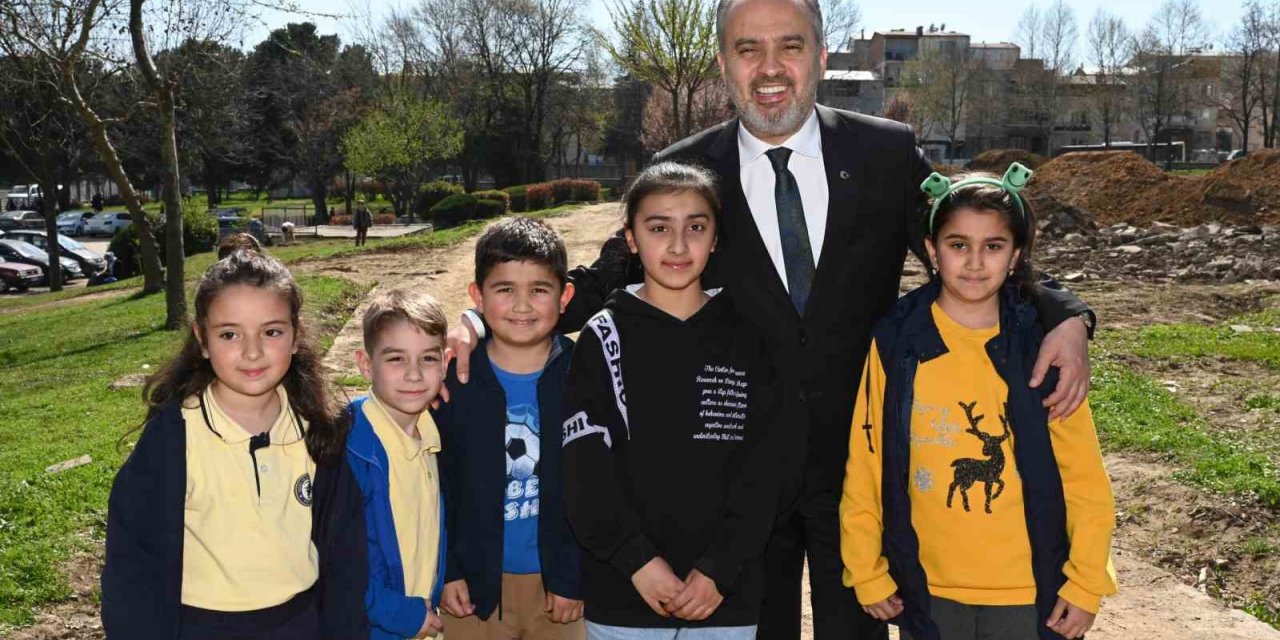 Teoman Özalp Parkı’nda dönüşüm başladı