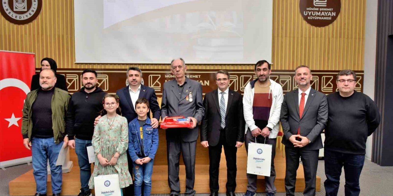 Yıldırım’ın kitap kurtları ödüllendirildi