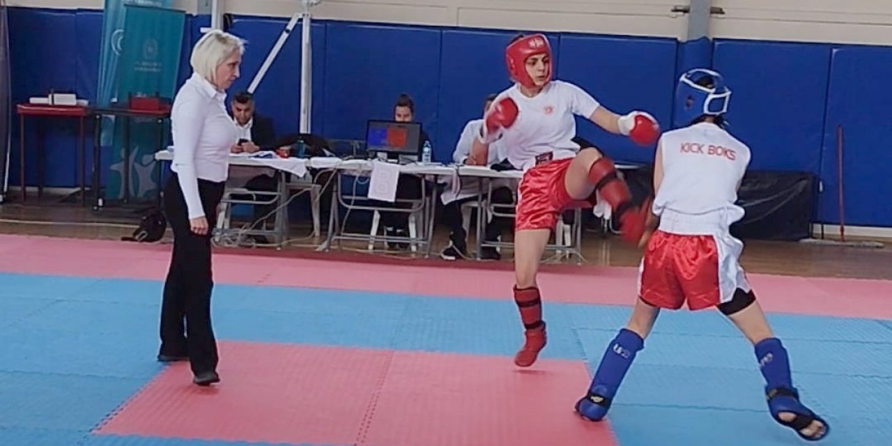 Bayraklı’nın sporcuları farkını gösterdi