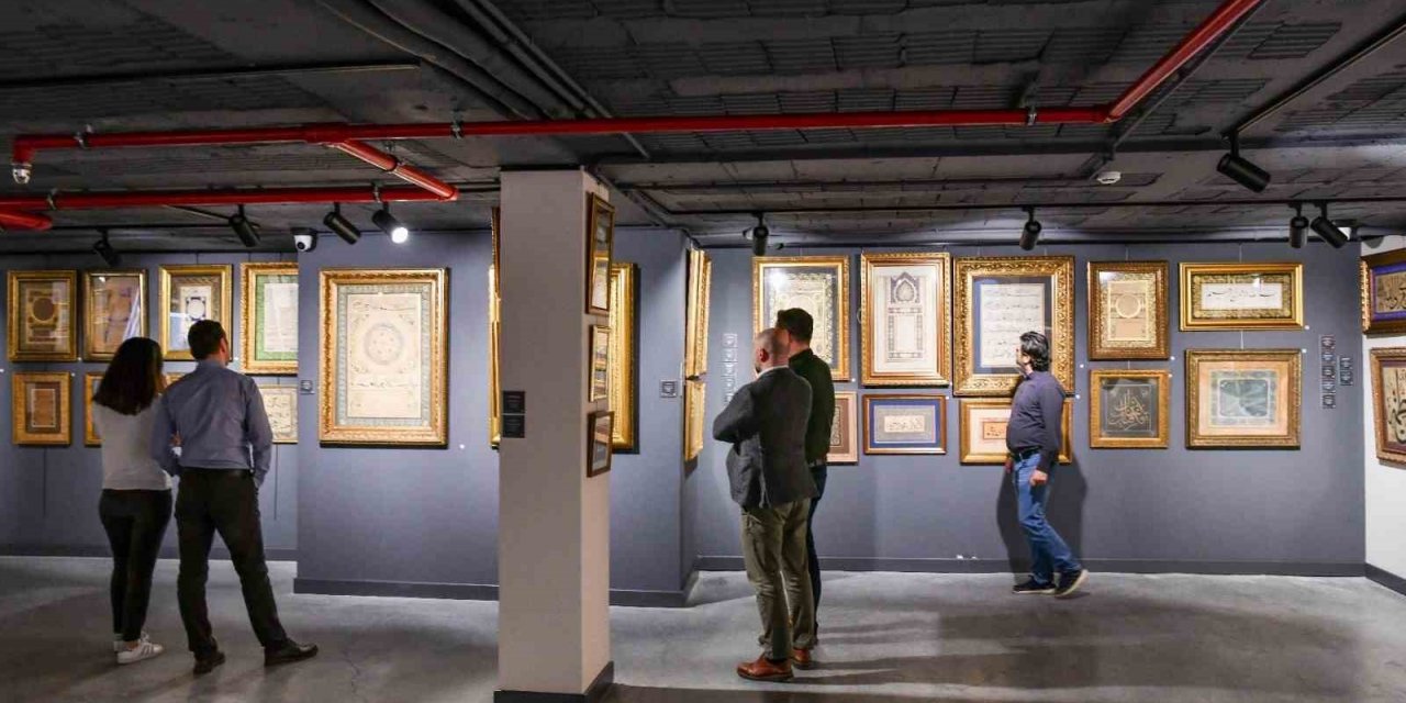 Yıldız Holding’in “Konuşan Yazılar” sergisi ziyarete açıldı