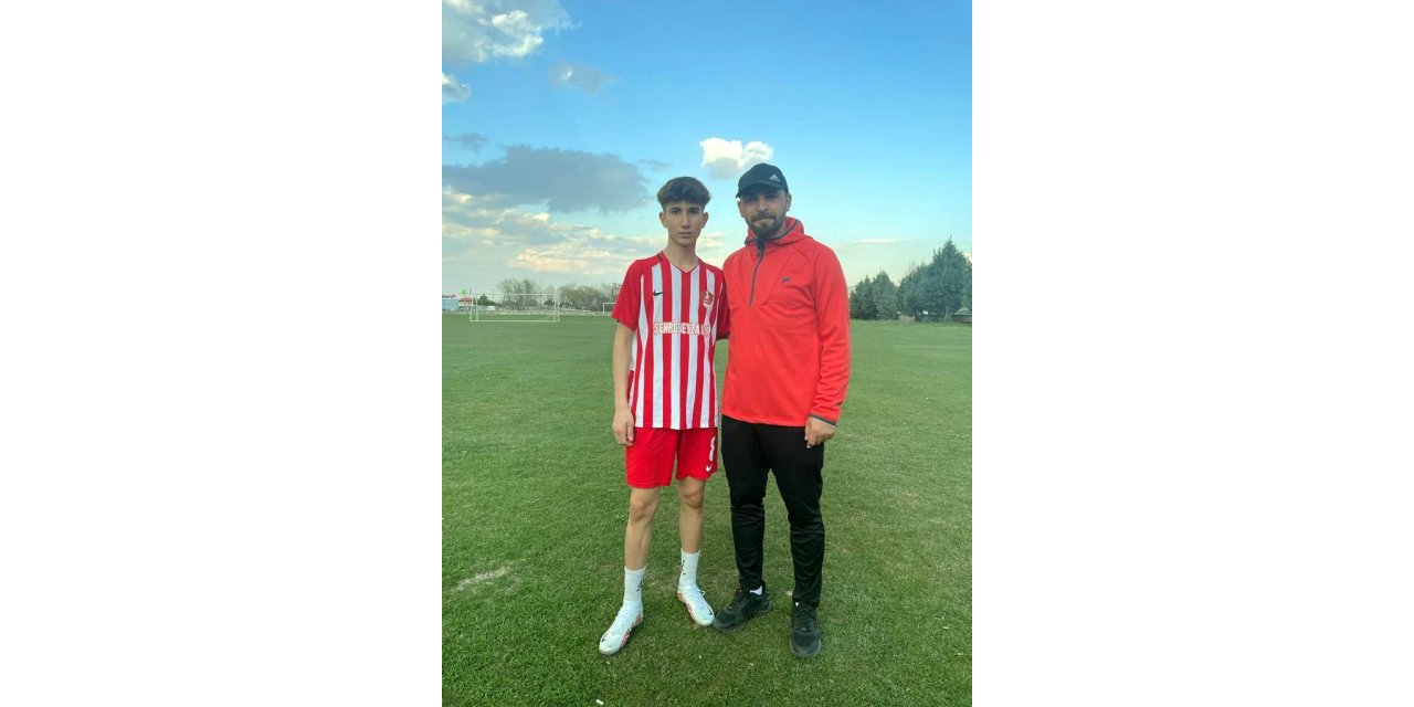 Depremzede gencin hayalleri Akşehir Spor’da devam edecek