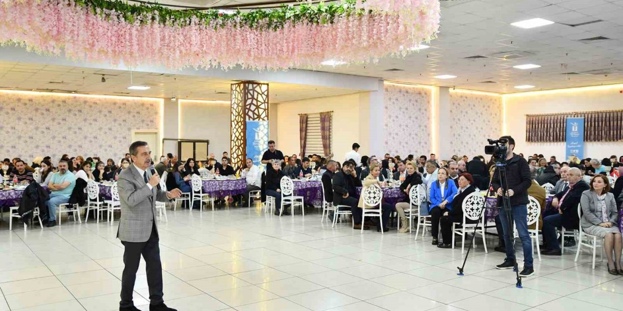 Tepebaşı ailesi iftarda buluştu