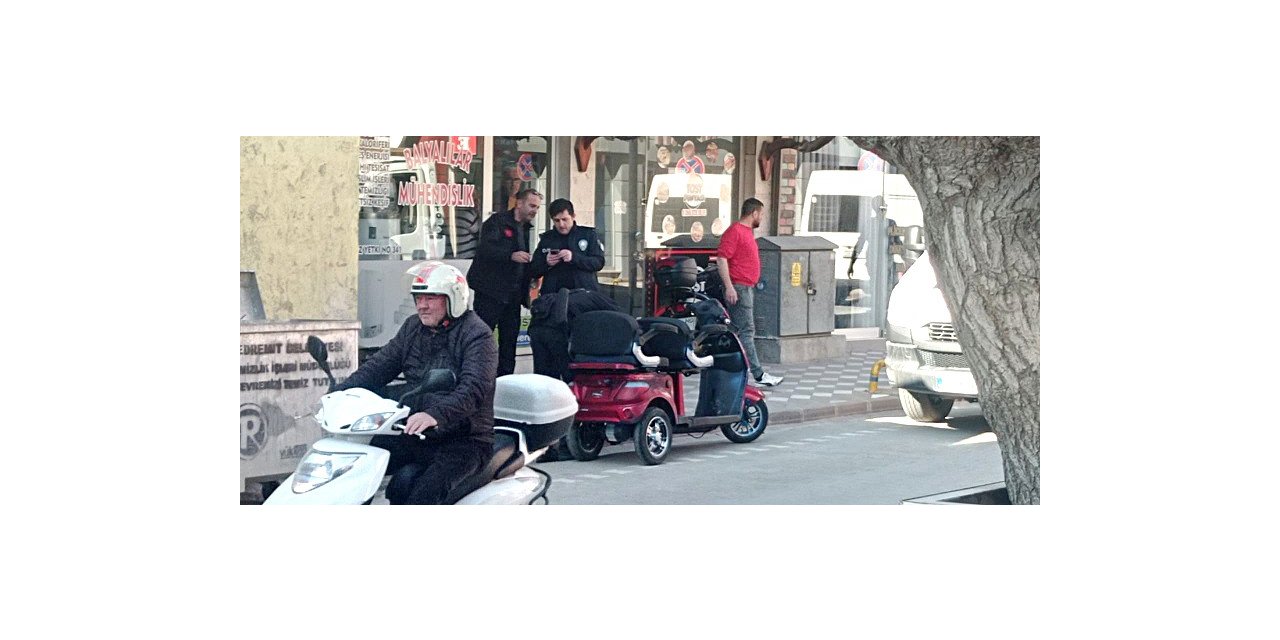 Şüphe üzerine durdurulan motosiklet çalıntı çıktı