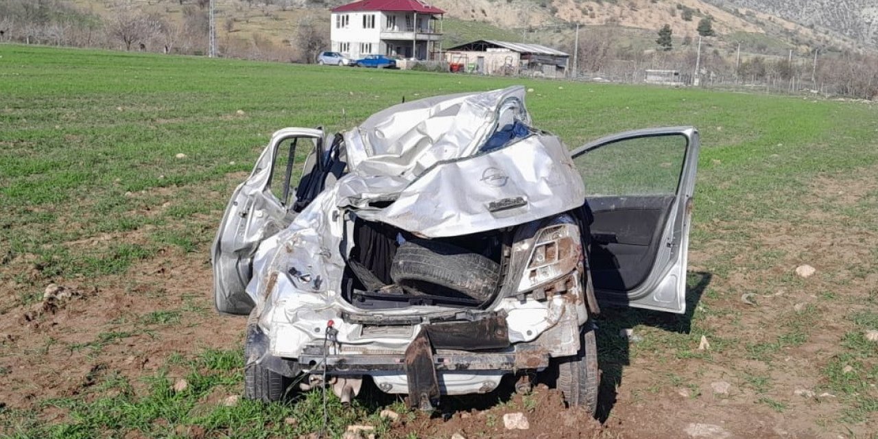 Otomobil uçuruma yuvarlandı: 1 yaralı