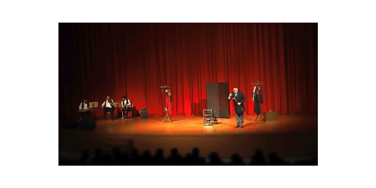 NEVÜ’de ’Yumurta-yı Hümayun’ adlı tiyatro oyunu  sahnelendi