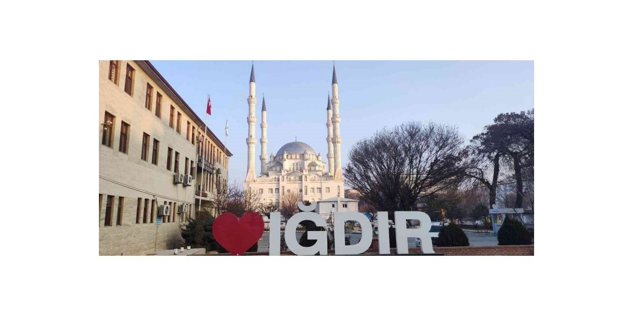 Iğdır için kuvvetli rüzgar ve fırtına uyarısı