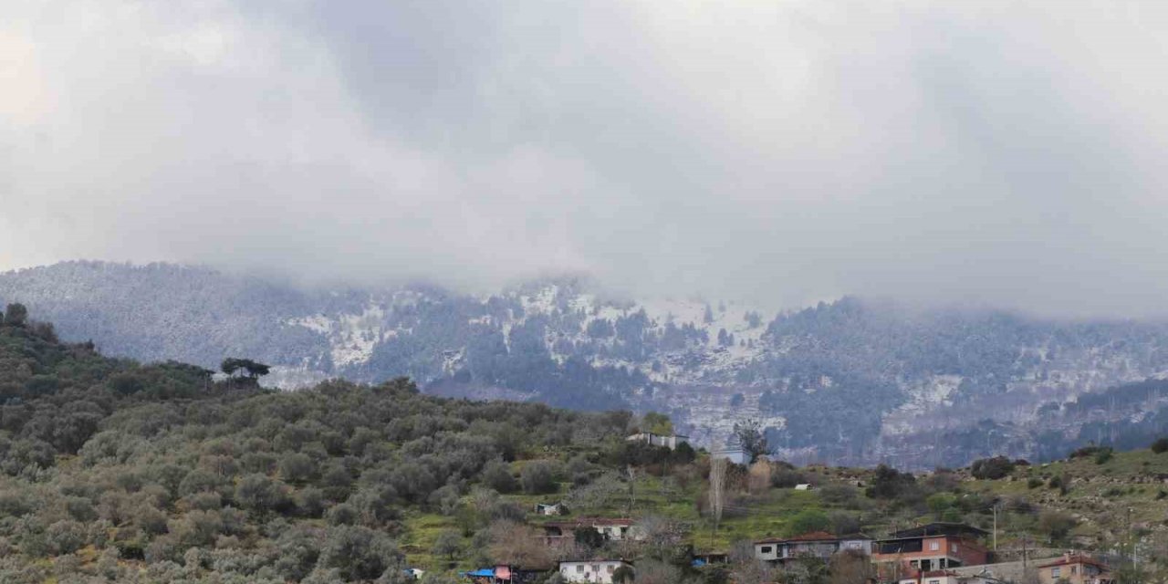 Aydın dağları beyaza büründü