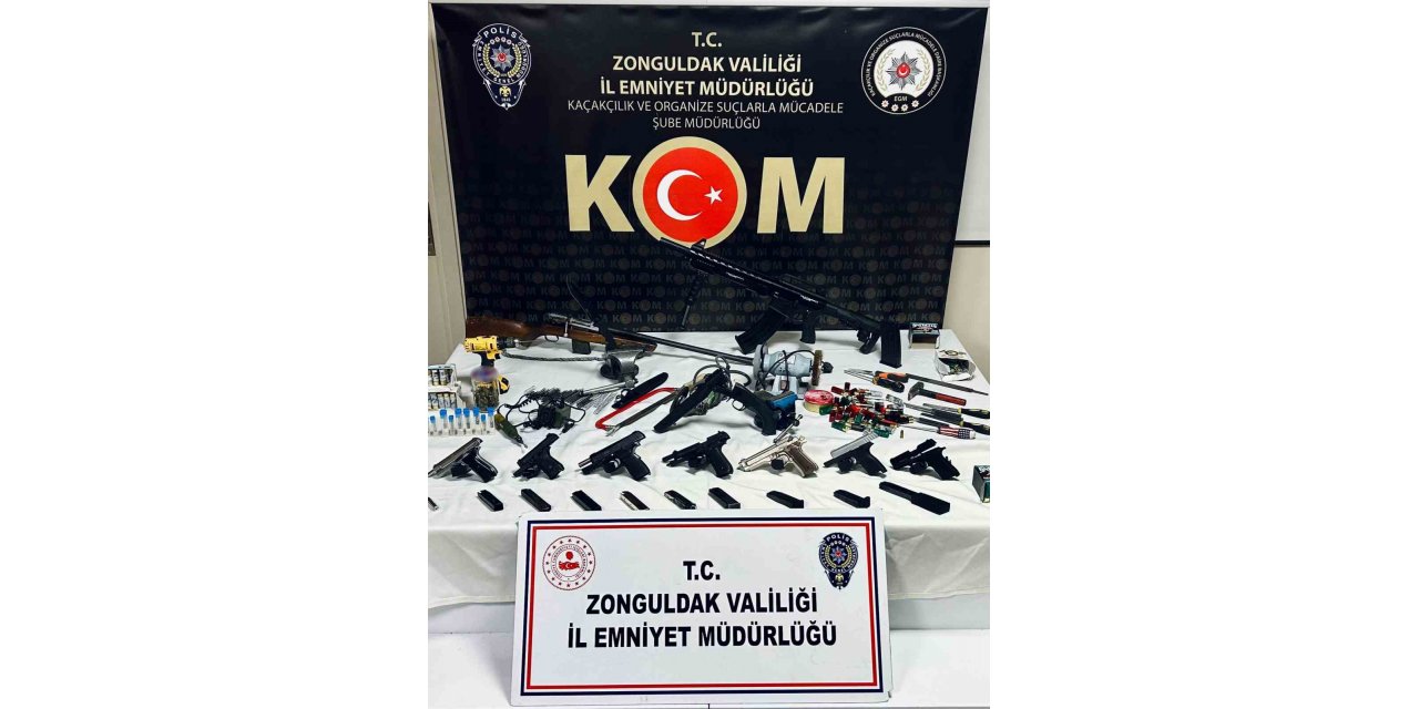 Yasa dışı silah ticareti yapan şüpheli gözaltında