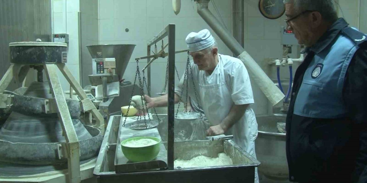 Kartal’da fırınlar ve unlu mamul üreten iş yerleri denetlendi