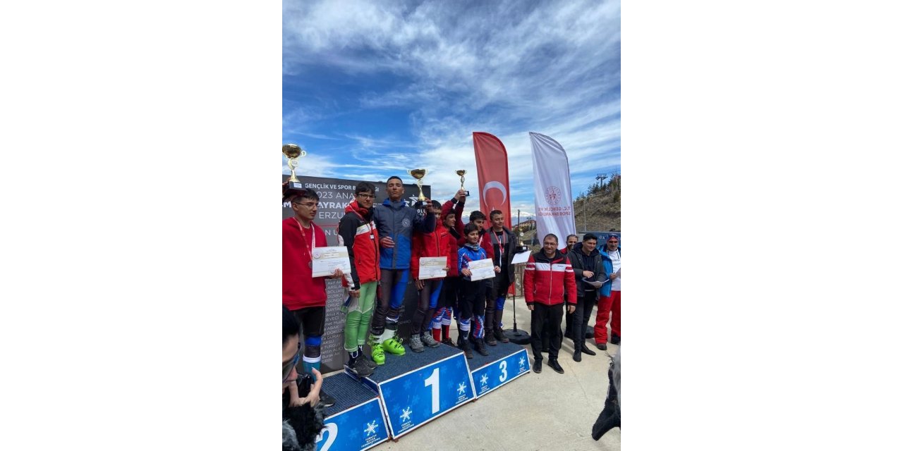 Kayak Anadolu Yıldızlar Ligi’nde şampiyon Kayseri oldu