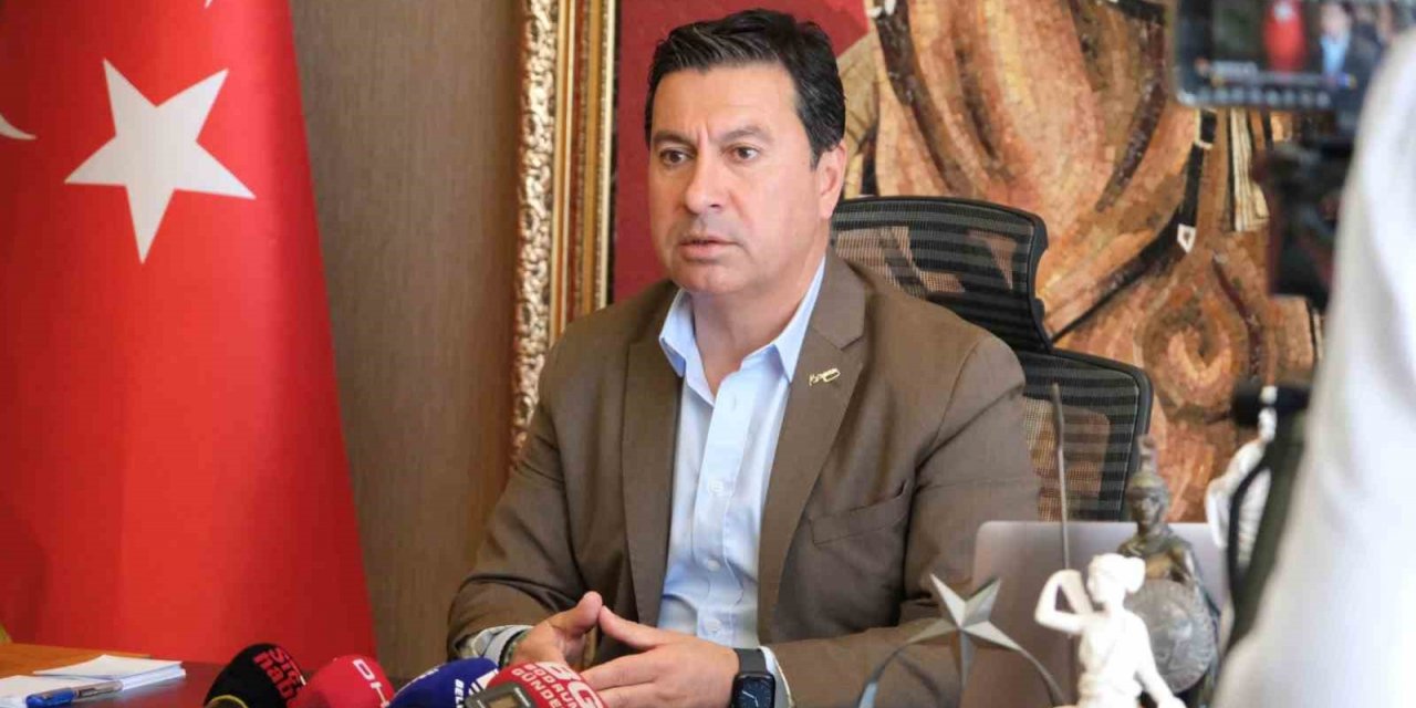 Bodrum’da sahile beyaz kum dökerek Maldivler’e benzetmeye çalıştılar