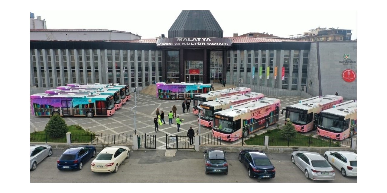 Gezici kütüphaneler deprem bölgesinde