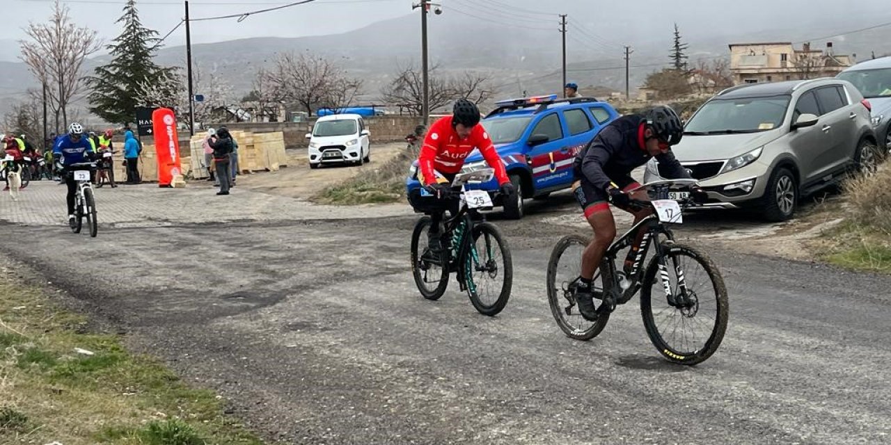 Oryantiring yarışları Kapadokya’da başladı