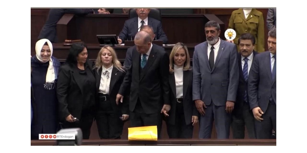 İYİ Parti’den istifa eden meclis üyesi AK Parti’ye katıldı