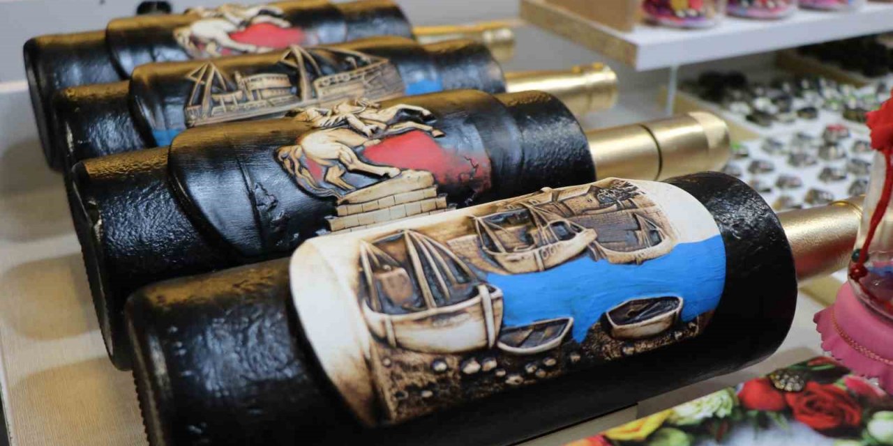 1 TL’ye aldığı atık şişeleri Avrupa’ya 50 euroya satıyor