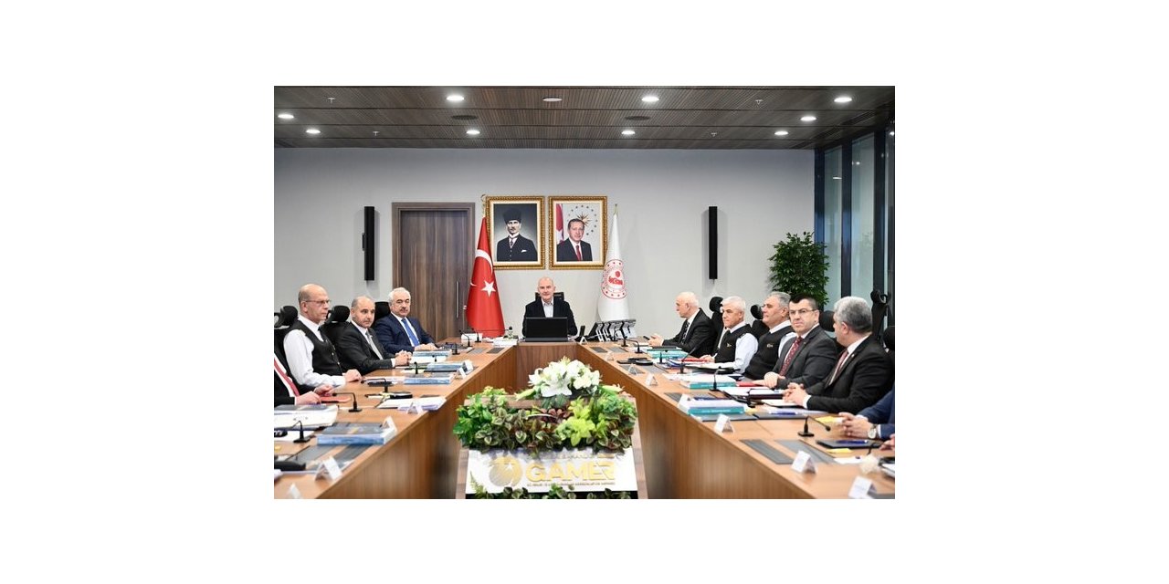 İçişleri Bakanlığı: "14 Mayıs Seçim Güvenliği için yapılan bölge toplantılarının genel değerlendirmesi ve alınan tedbirler değerlendiriliyor"