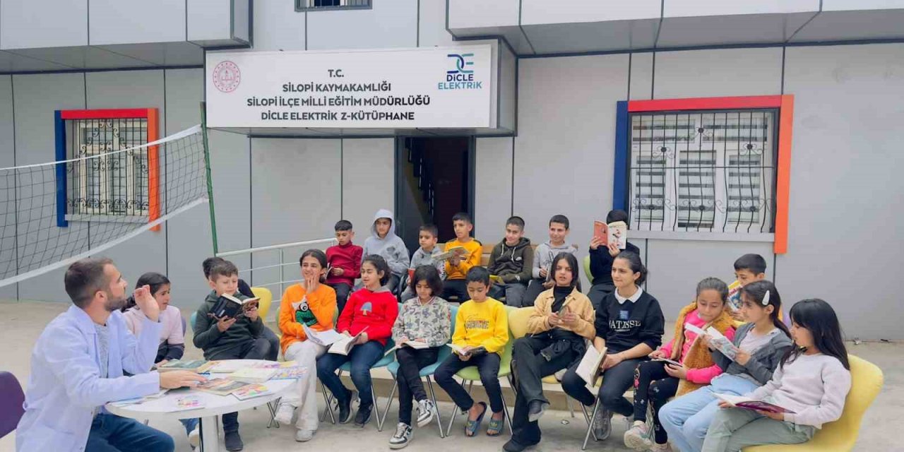 Silopili öğrenciler Kütüphane Haftası’nı kitap okuyarak kutladı