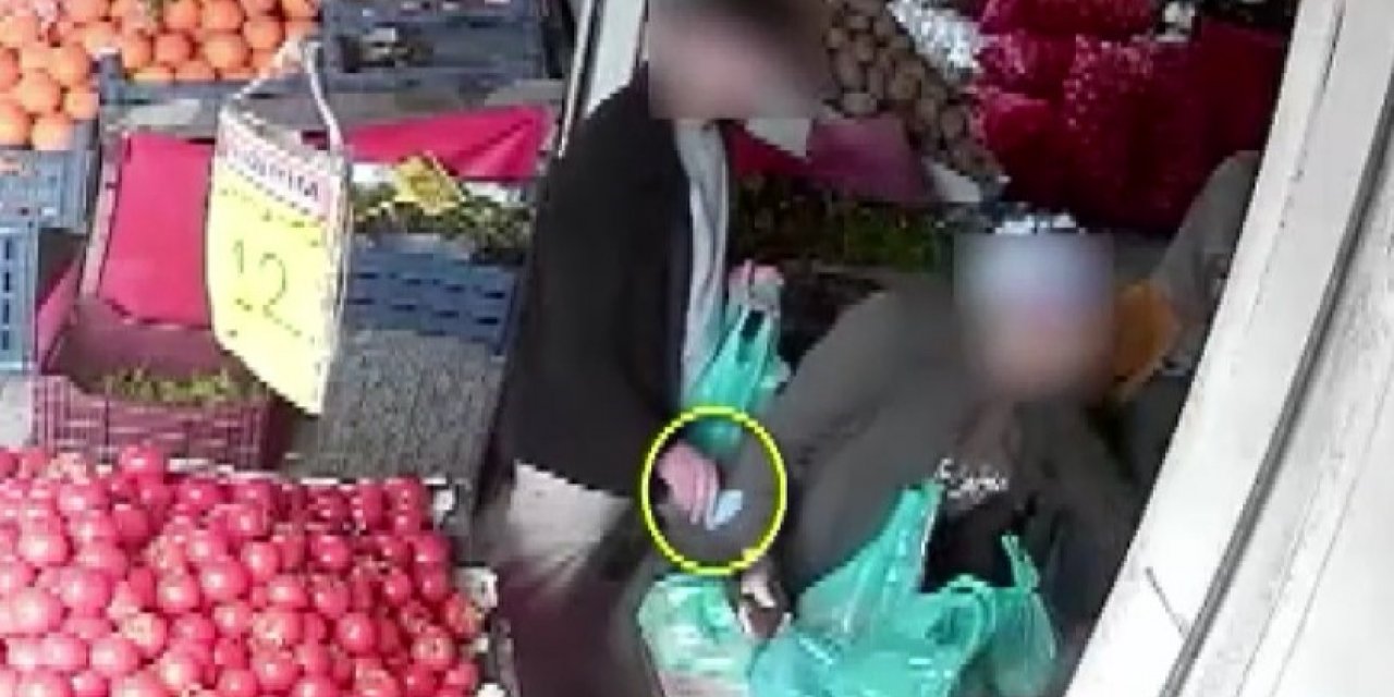 Manavda ürünlerini tartan vatandaşın cep telefonunu çaldı