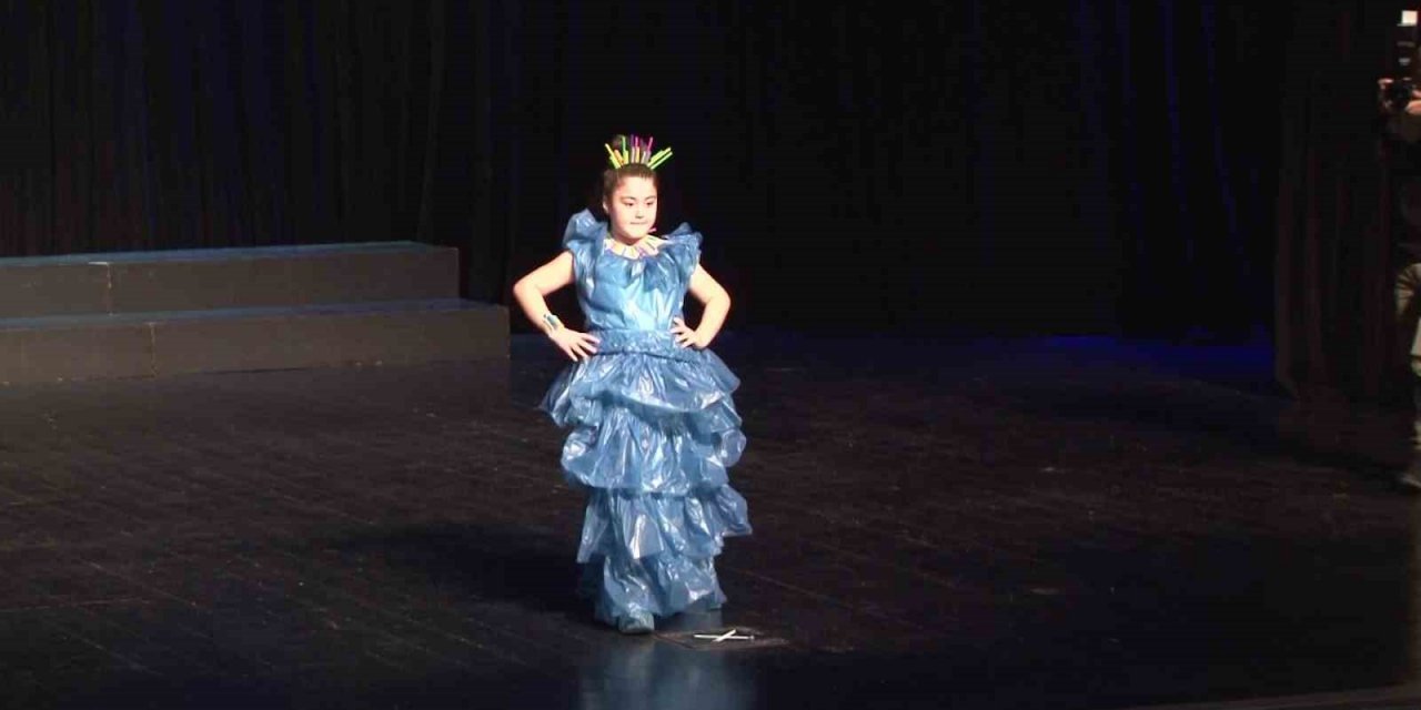 Üsküdar Belediyesi Sıfır Atık’a sergiler ile dikkat çekti