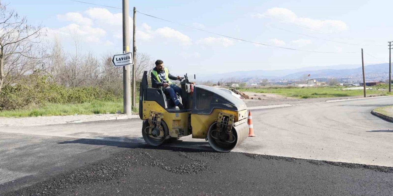 Tütünçiftlik’i Derince’ye bağlayan cadde yenilendi