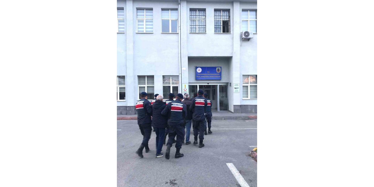 41 hırsızlık olayının şüphelileri jandarmadan kaçamadı