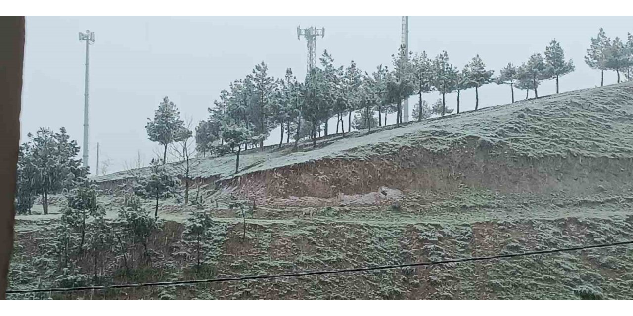 Mart sonu Diyarbakır’a kar yağdı