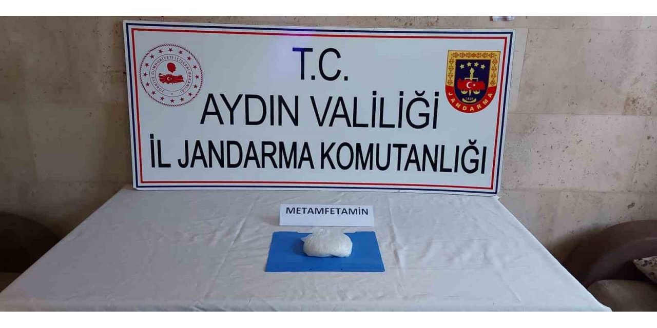 Uyuşturucu tacirine narkotik köpeği engeli