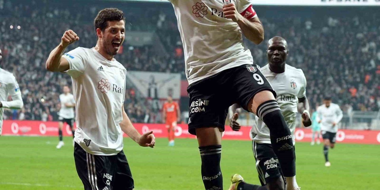 Cenk Tosun, Fenerbahçe’ye ilk golünü atmanın peşinde