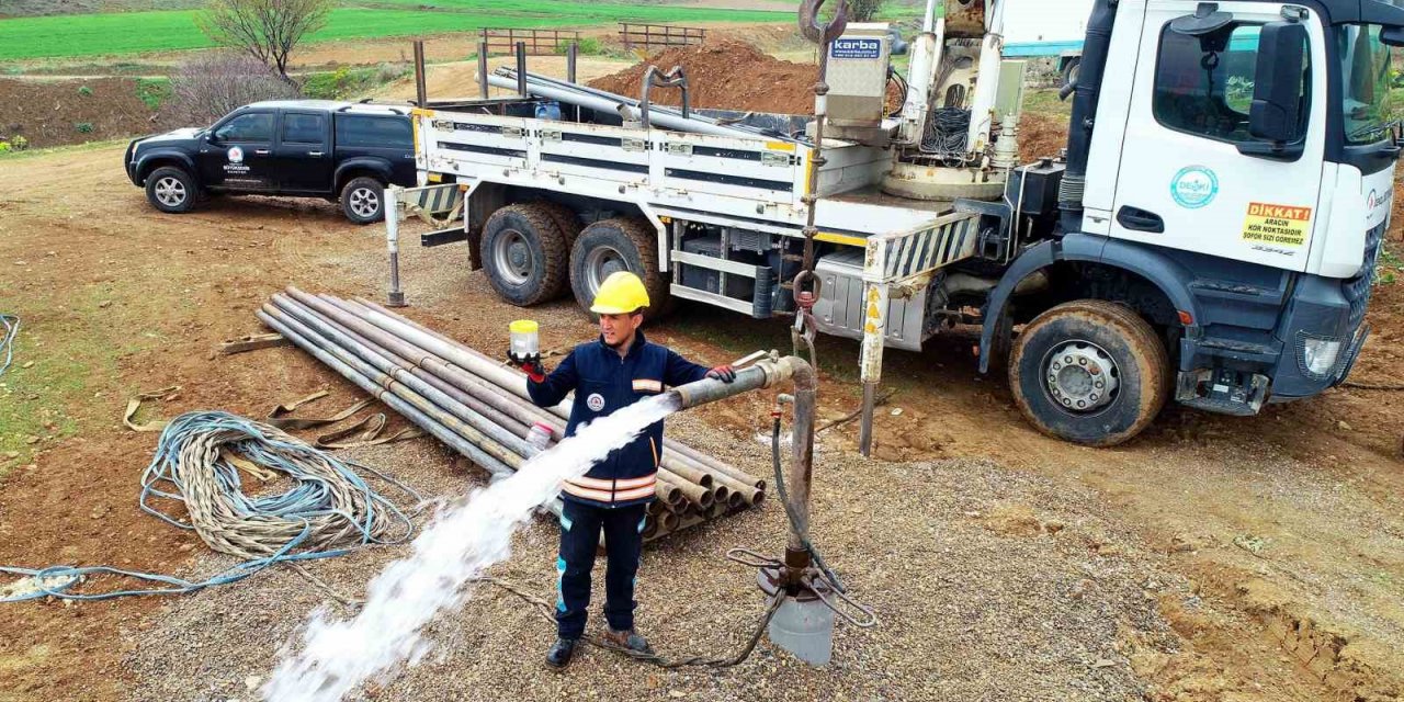 Denizli Büyükşehir Çivril’in yetersiz içme suyuna el attı