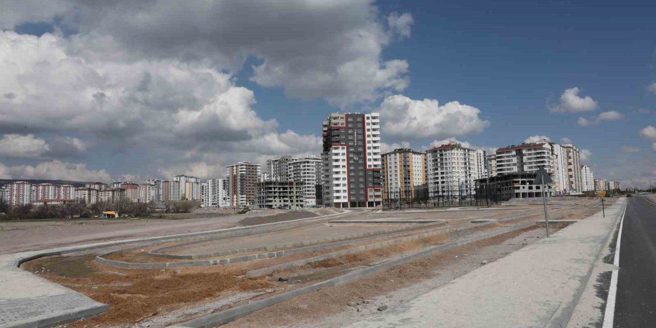 Başkan Çolakbayrakdar: “Kocasinan, yeni parklarıyla daha da güzelleşiyor”