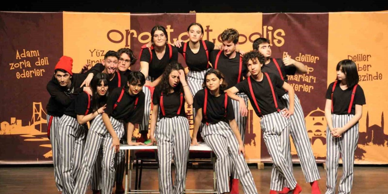 Aydın Büyükşehir, Dünya Tiyatro Haftası’nı sahnelenen oyunlarla kutladı