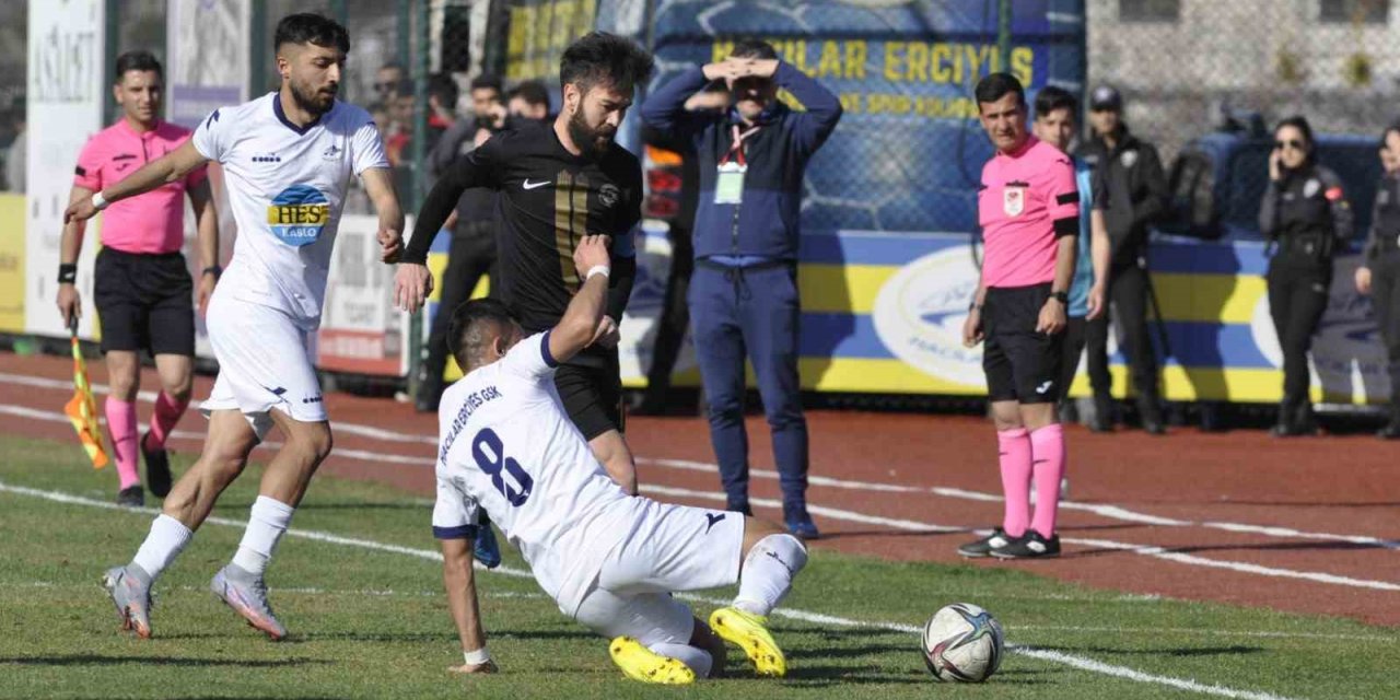 Sincan Belediyespor - Talasgücü maçının hakemi Melih Kurt