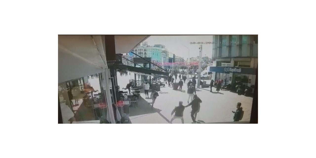 Taksim Meydanı’nda turist kadına kapkaç kamerada: Çay bardağı fırlatıp çelme taktılar