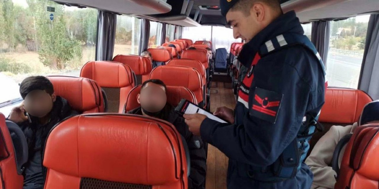 Jandarma ekipleri düzensiz göçle mücadele denetimi gerçekleştirdi