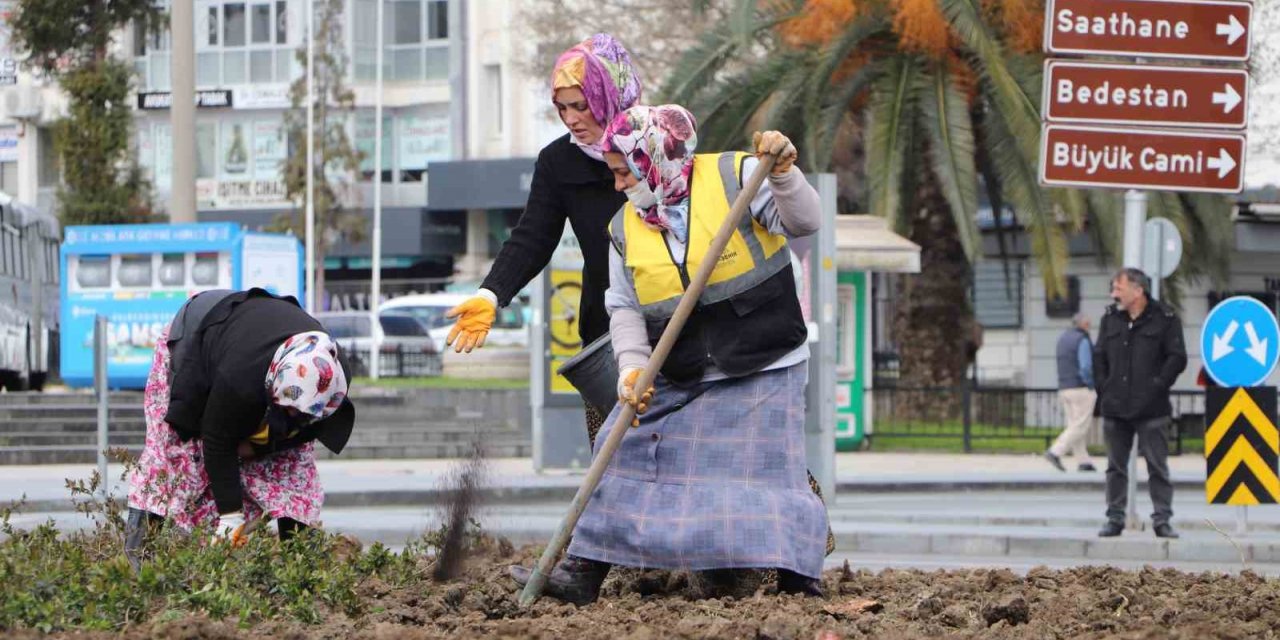 Samsun’un refüjleri kadınların elinde güzelleşiyor