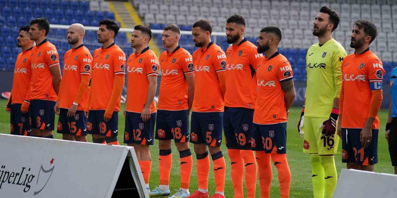 Emre Belözoğlu’ndan kadroda 3 değişiklik