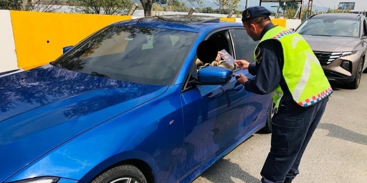 Jandarma, kadına karşı dikkat çekti